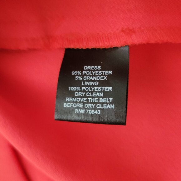 Gorgeous Coral Jessica Howard - Picture 5 of 9